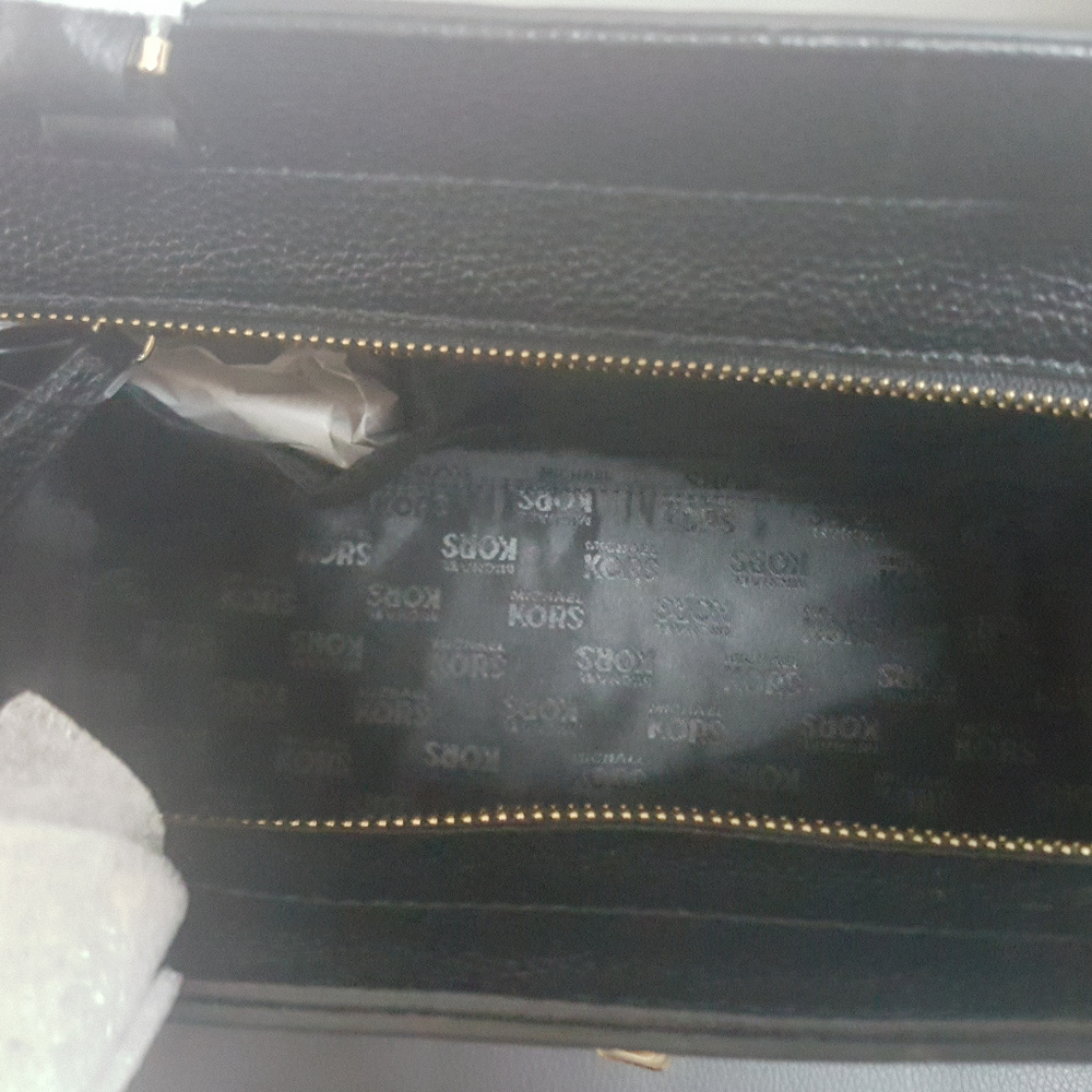 Michael Kors Large Karson Black Leather Satchel - Picture 6 of 7